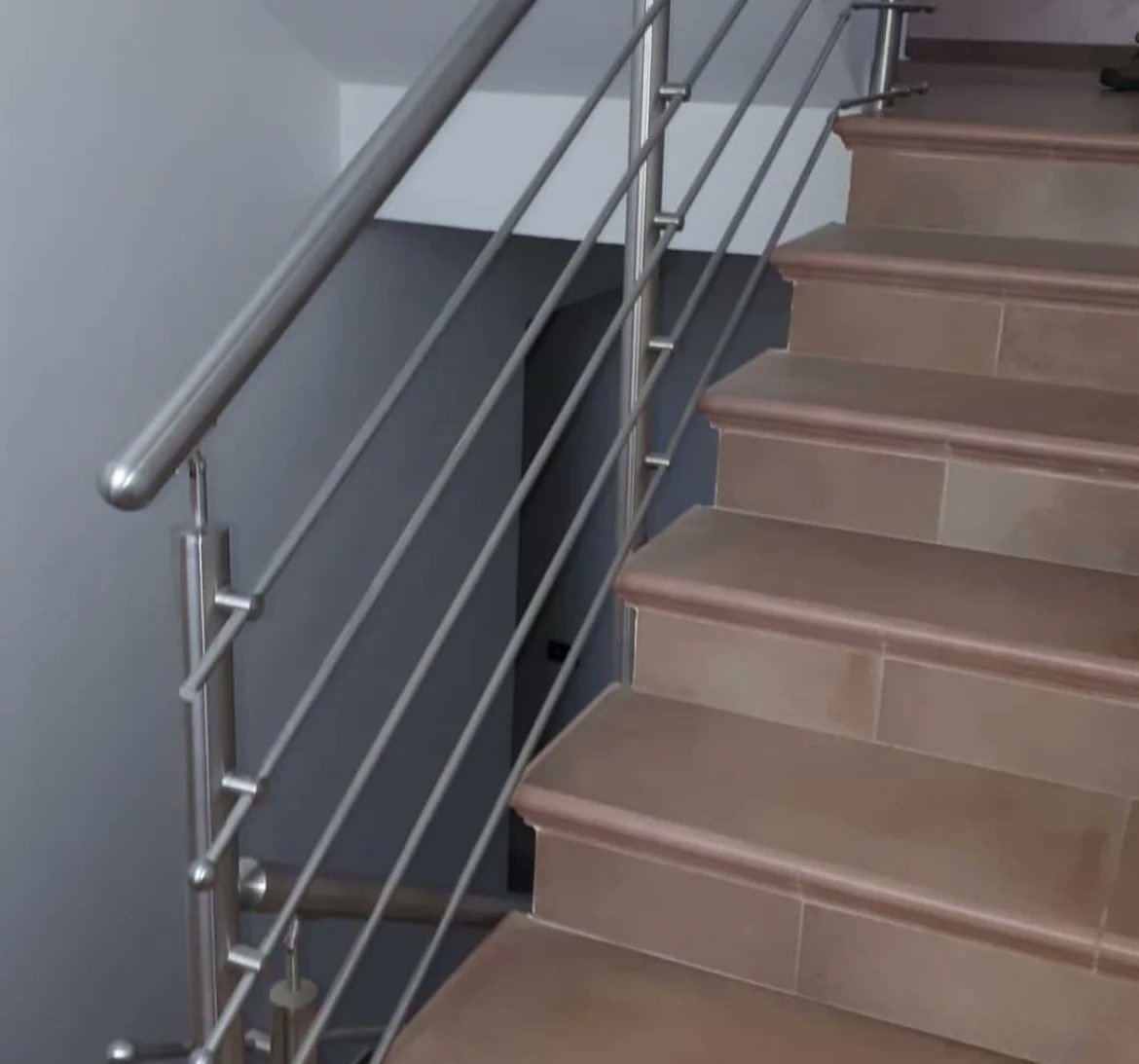 Ringhiera per scala